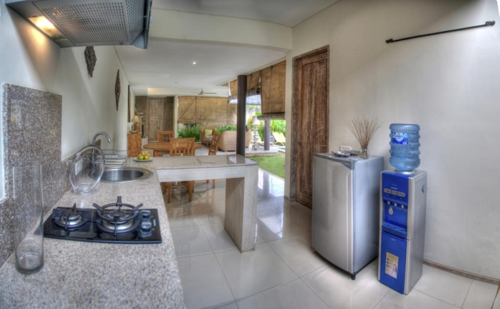 Villa Lestari Σεμινιάκ Δωμάτιο φωτογραφία